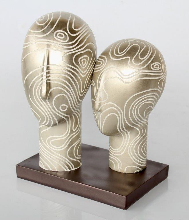 2 Silver Heads On Stand